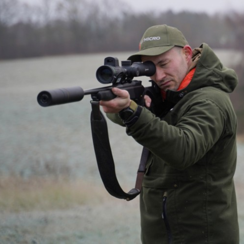 HIKMICRO Alpex 4K HD LRF Night Vision Scope-11