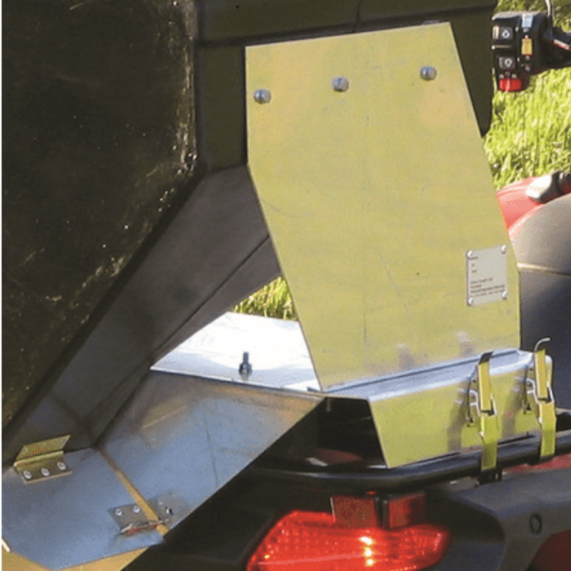 SOLWAY ATV MOBILE GAME AND POULTRY FEED SPREADER-1