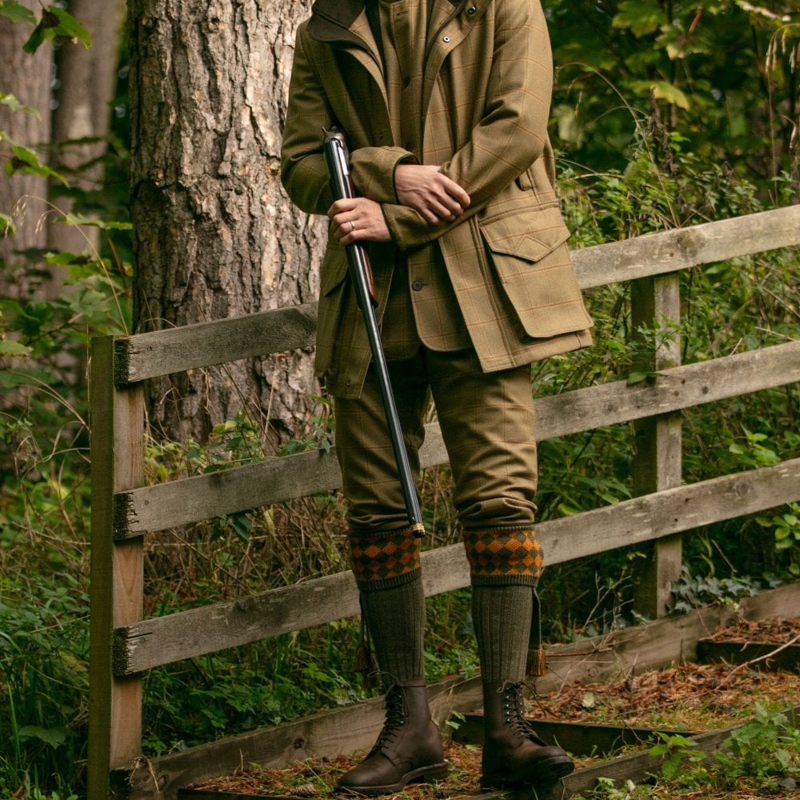 House Of Cheviot Chessboard Mens Shooting Socks And Garters Bracken/Ochre-2