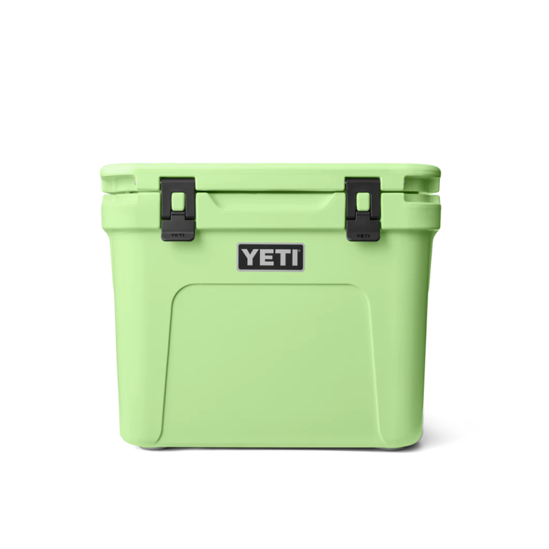 YETI Roadie 32 Wheeled Cool Box Key Lime-3